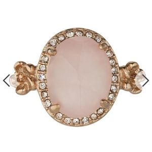 Petalette ring pink gold antique